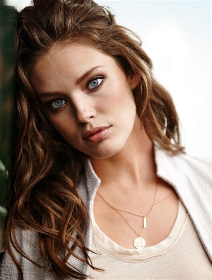 Emily DiDonato Photoshoot Calzedonia Spring/Summer 2015 &bull; CelebMafia