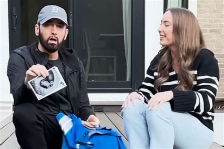 Eminem&rsquo;s Daughter Hailie Explains Why She Used to Be &ldquo;Bothered&rdquo; When