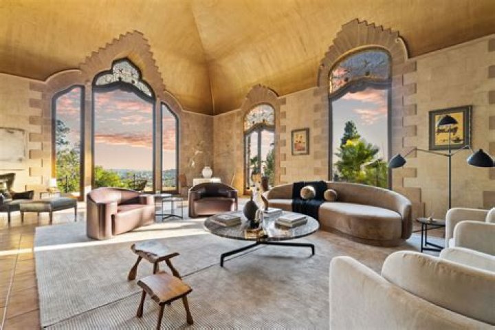 Ernie Carswell & Associates Top Luxury Agents in LA