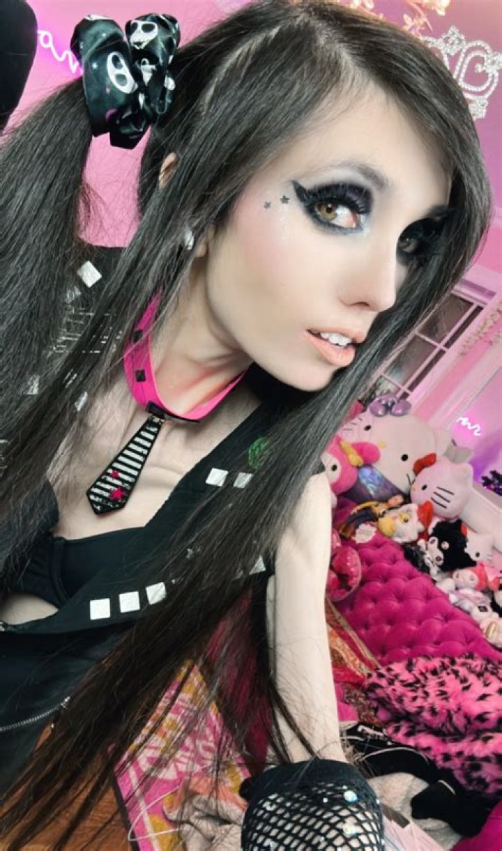 Eugenia Cooney on Twitter "TheKingHill086 Aww thank you we had a