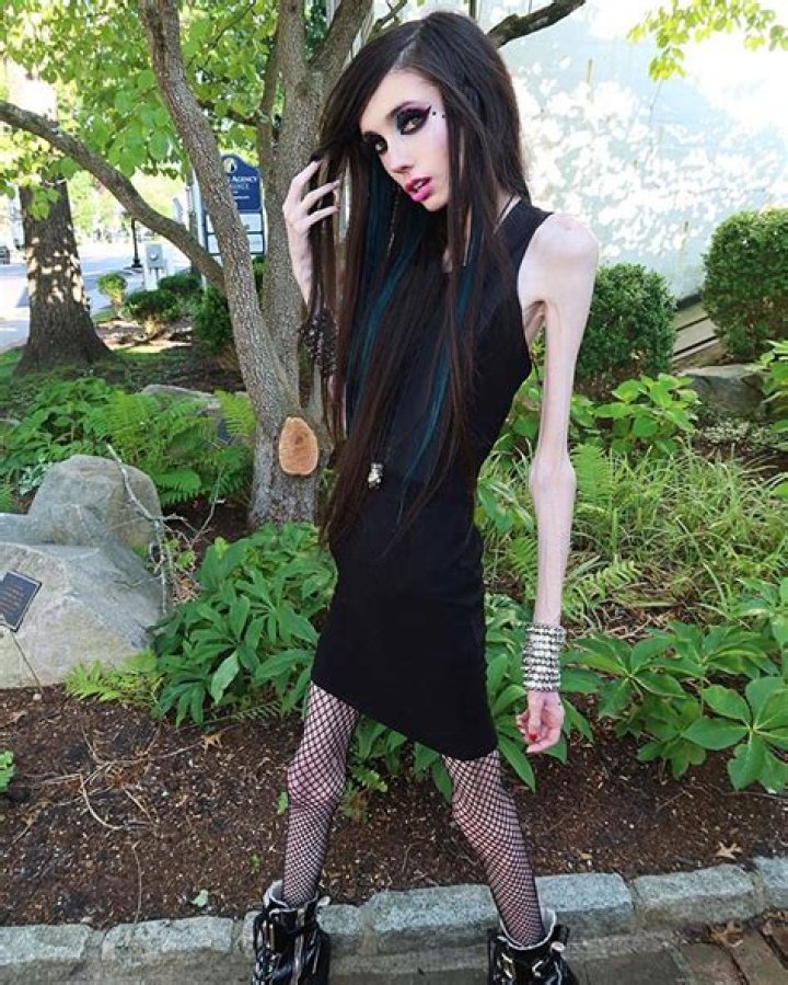 Eugenia Cooney's Parents... What's REALLY Going On?? The Return Of