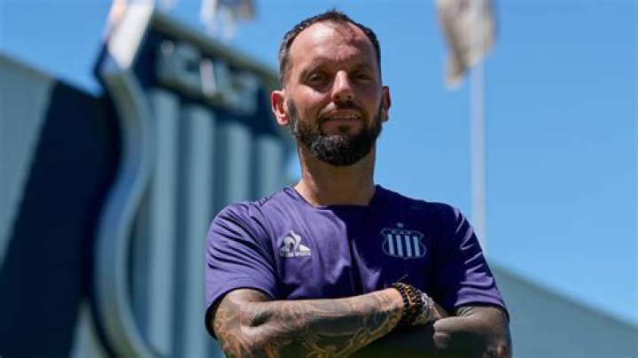Ezequiel Fern&aacute;ndez &ldquo;No solo se pueden equivocar los chicos, tambi&eacute;n le