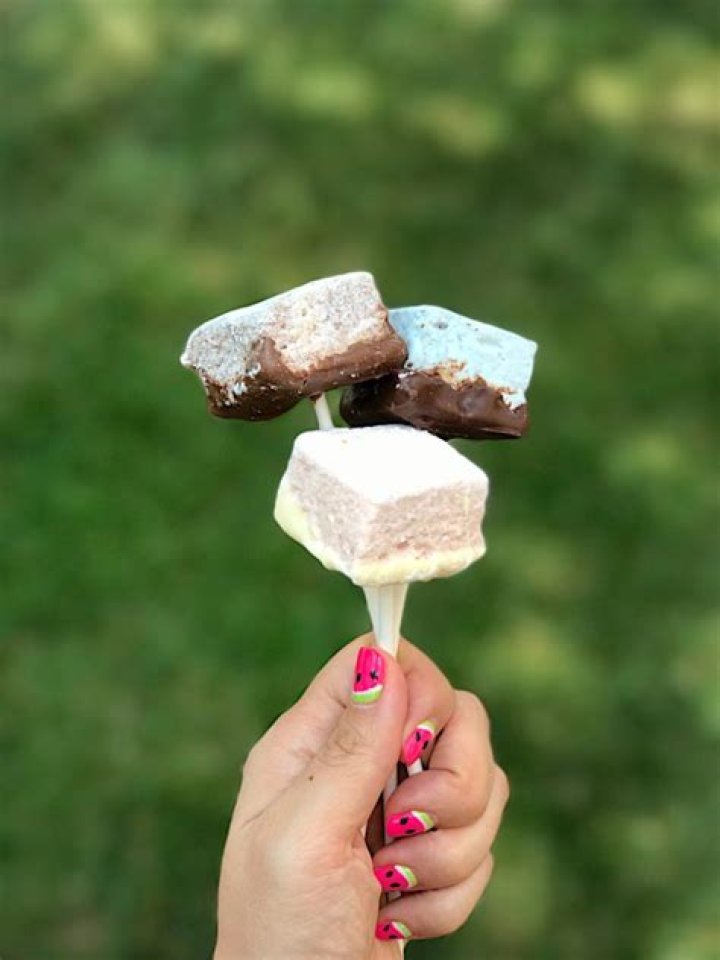 Fab Review XO Marshmallow Fab Food Chicago