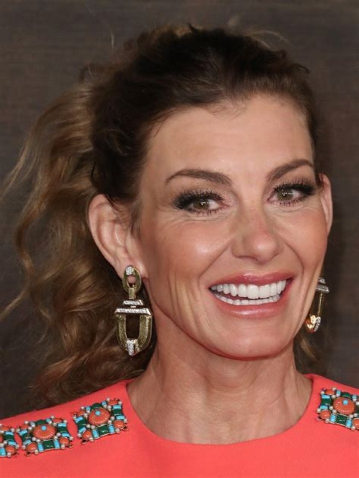 Faith Hill's Plastic Surgery Before and After Pictures Suggest So!