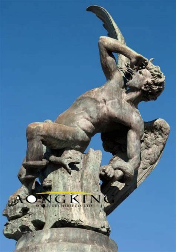 Fallen angel Angel statues, Angel art, Sculpture art