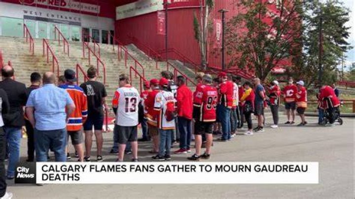 Fans React, Mourn Death of Vicente Fern&aacute;ndez NBC Los Angeles