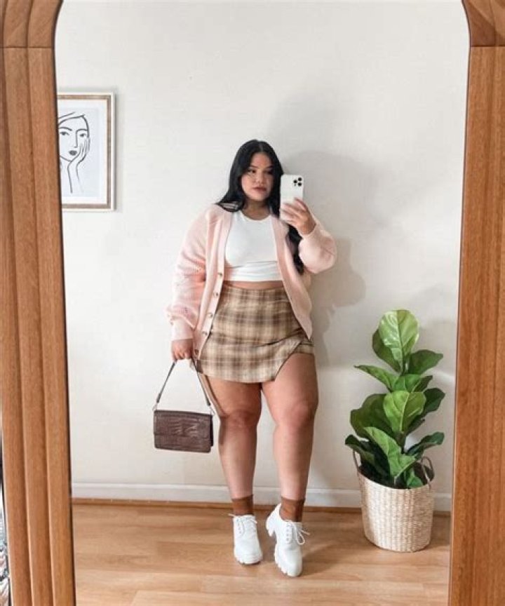 Fat Girl Outfits, How To Make Comics, Fantabulous, Fat Women, I Give Up