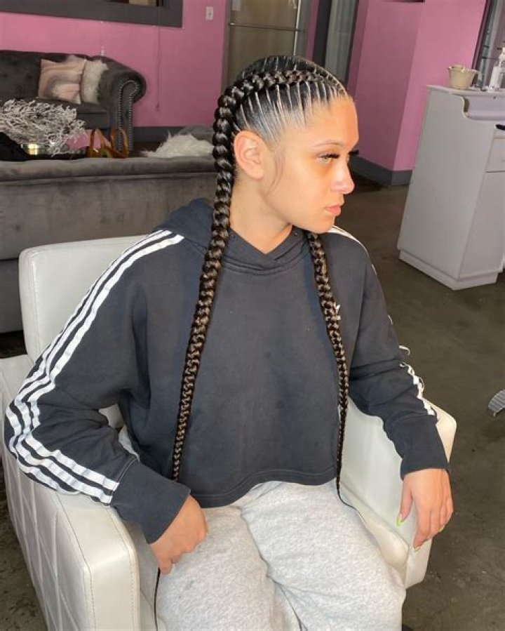 Feed in braid styles qustsphere