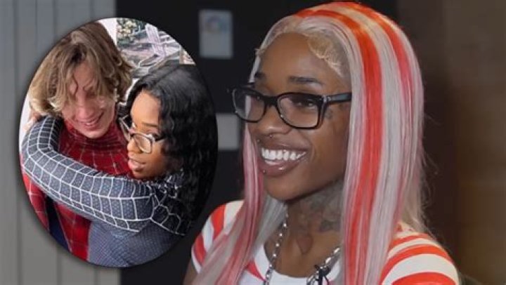 Female Rapper SEXYY RED Breaks Up w/ College Educated BF, Now