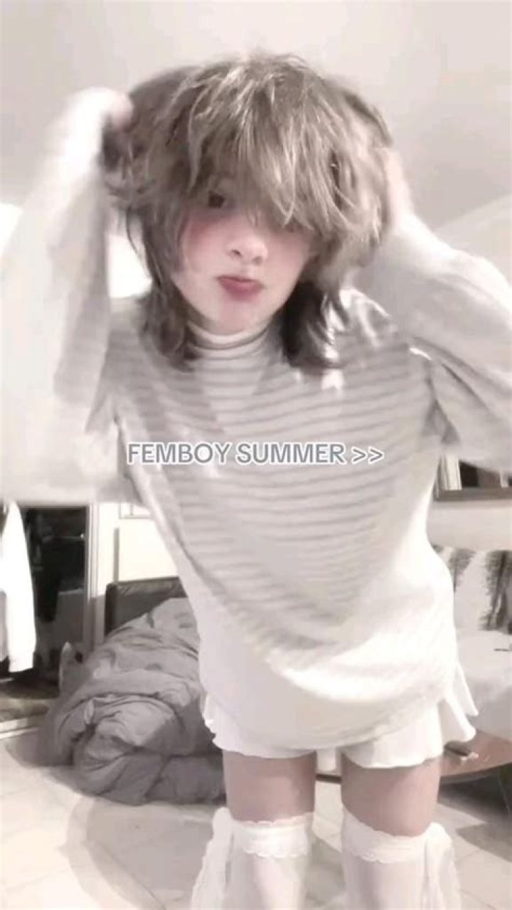 Femboy Summer OOTD Pics Pt. 2 +2017 by RatchetJak on DeviantArt