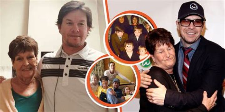 FileDonnie Wahlberg 2010.jpg Wikimedia Commons