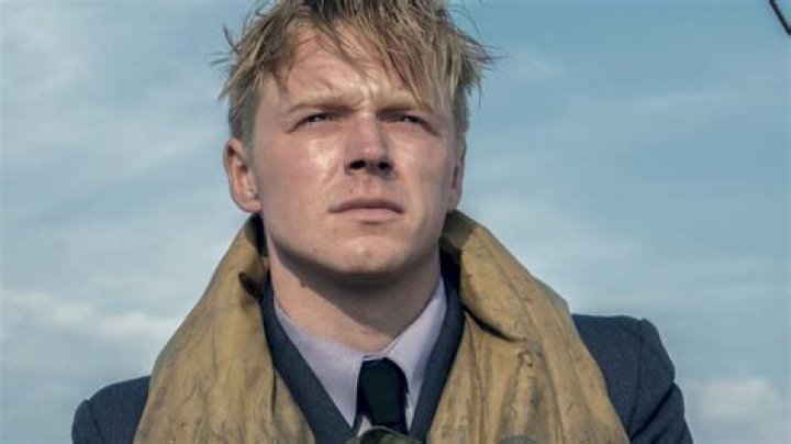 FILM RECON Interview Jack Lowden on "Dunkirk"