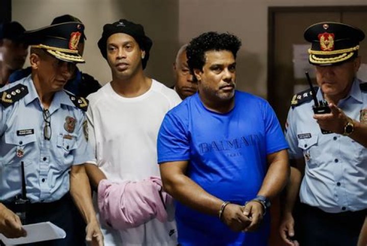 Football Judge rules Ronaldinho must remain in Paraguayan jail The