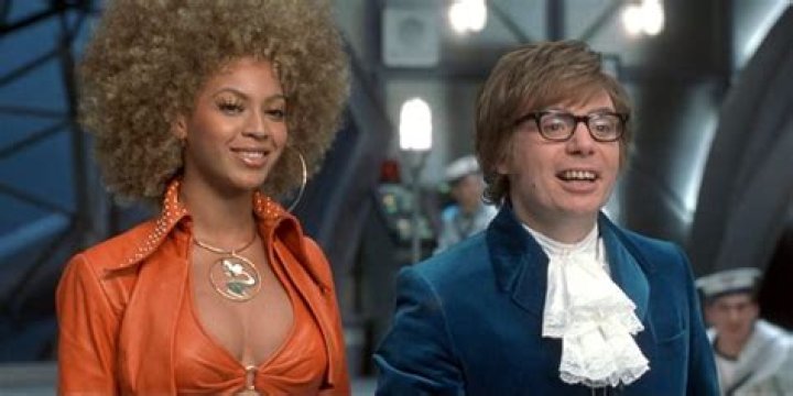 Foxxy Cleopatra Austin Powers