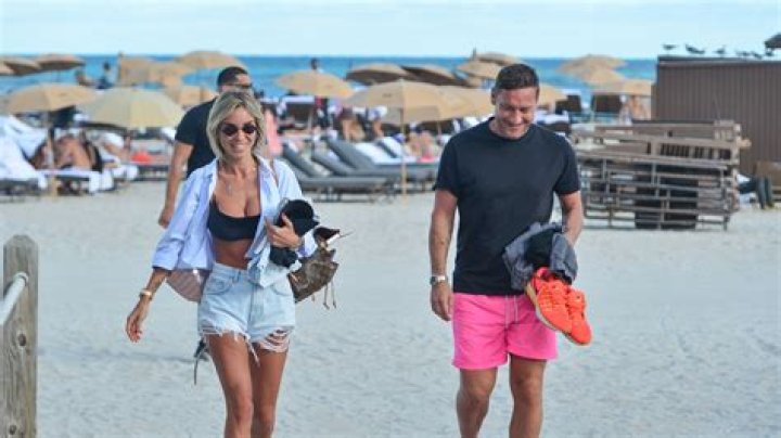 Francesco Totti festeggia con Noemi Bocchi &laquo;Sei la mia vita&raquo; Vanity