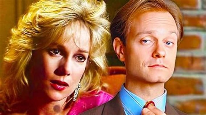 Frasier Almost Cast This Actor As Maris In Season 1