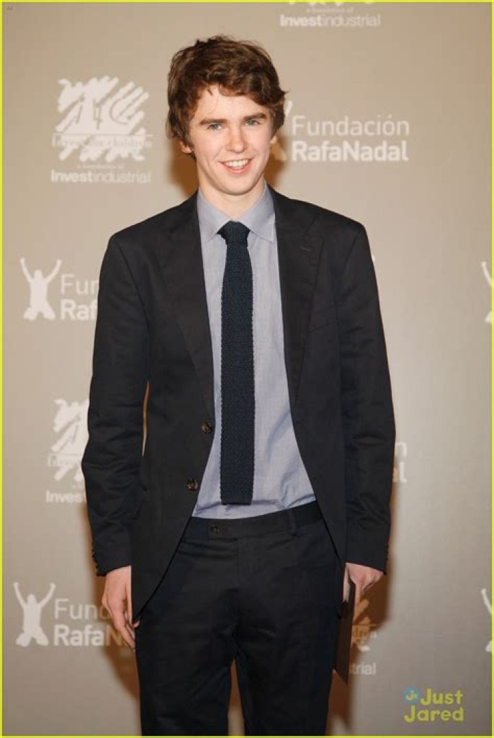 Freddie Highmore Juntos Por La Integracion Gala Photo 452517 Photo