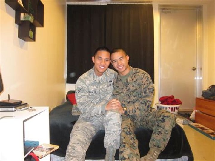 Gay Couple Attends Army Prom And The Photos Are Adorable