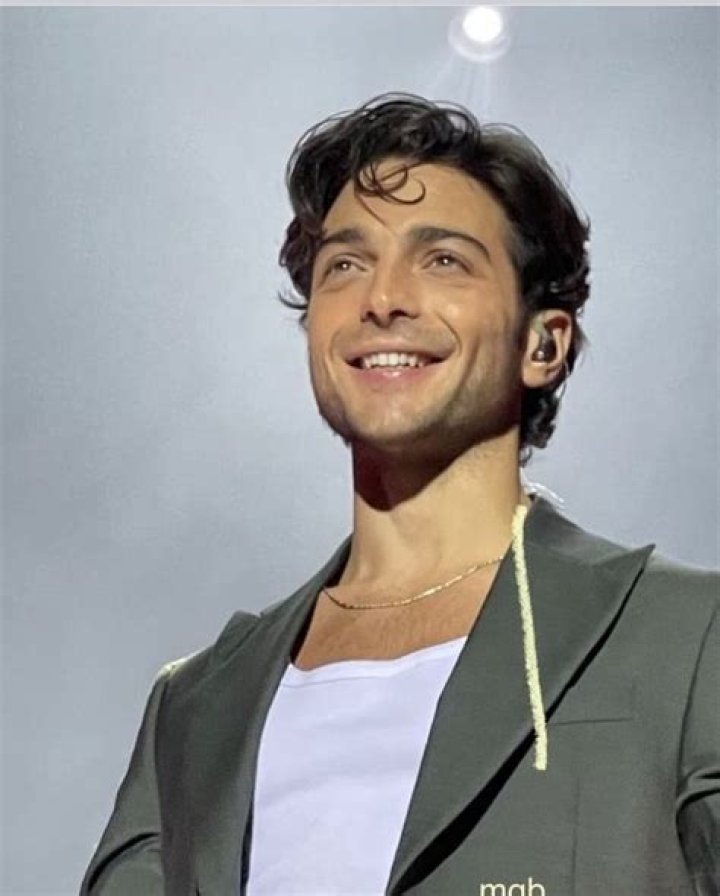 Gianluca Ginoble Singer, Actors, Volo