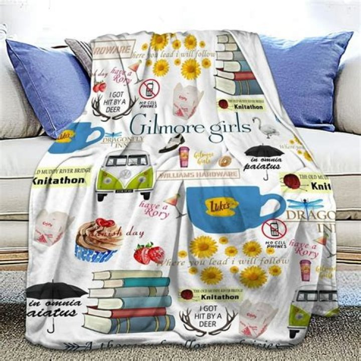 Gilmore Girls Blanket / Gilmore Girls Gifts / Gilmore Girls Etsy