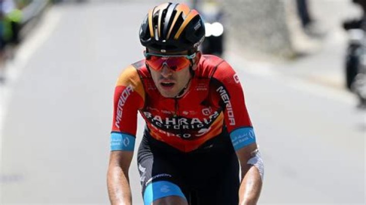 Gino Mader Swiss rider dies aged 26 after crash on Tour de Suisse