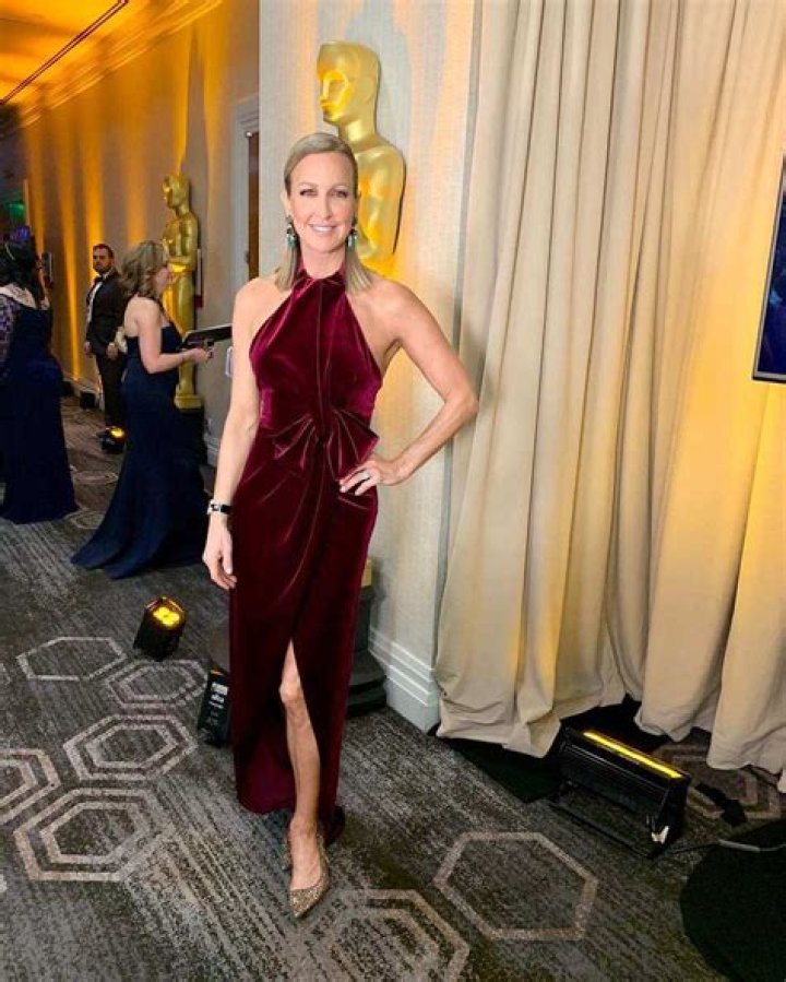 GMA Lara Spencer bio age, height, salary, net worth, husband Legit.ng