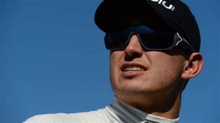 Graham Rahal, Courtney Force form auto racing's new power couple