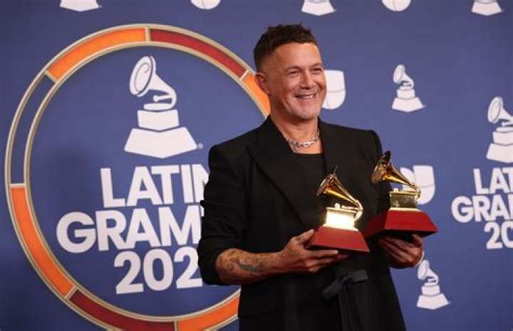 GRAMMY 2024 Tyla gana el primer premio GRAMMY a la mejor