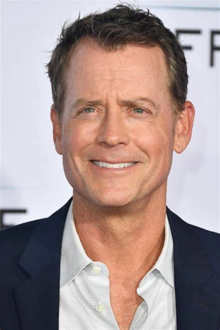 Greg Kinnear AlloCin&eacute;