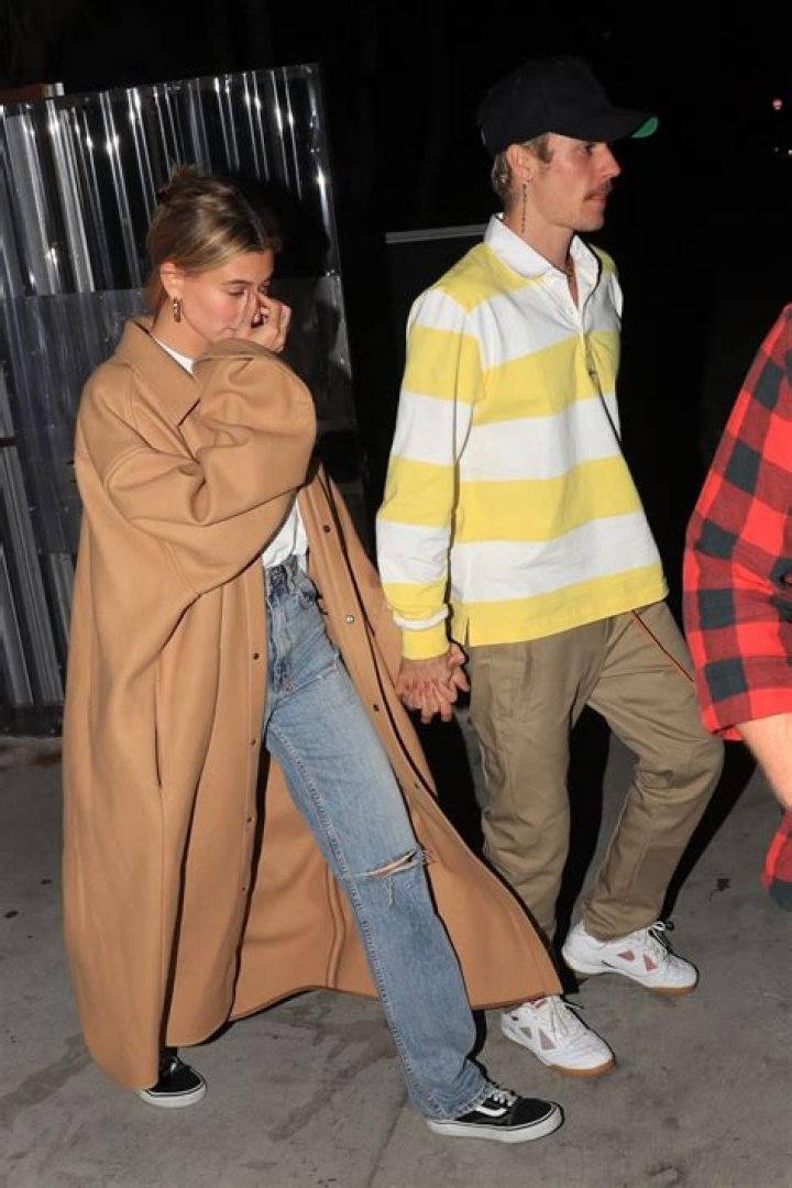 HAILEY and Justin BIEBER Leaves Odell Beckham Jr.&rsquo;s Birthday Party in