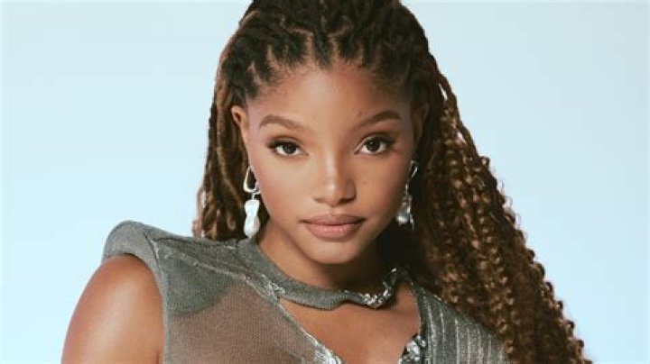 Halle Bailey Net Worth & Age 2023 Bio, Parents, Boyfriend, Career