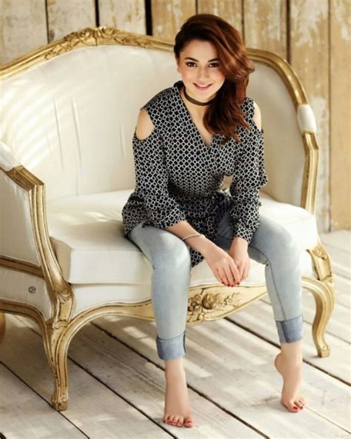 Hania Feet (12 photos)
