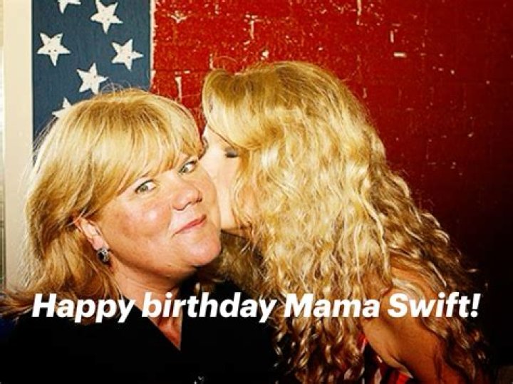 Happy Birtʜday to Mama Swift &ldquo;My mom&rsquo;s ᴍy best friend, I&rsquo;ᴍ obsessed