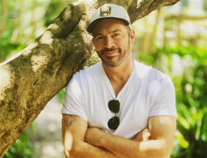 Harry Connick, Jr. Height, Weight, Biceps Size, Body Measurements