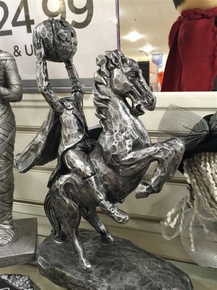 Headless Horseman statue at TJ Maxx 2015 Vintage halloween, Halloween