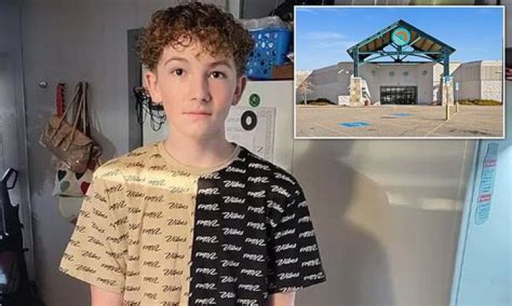 Heroic Wyoming boy, 14, is stabbed to death at the mall protecting his