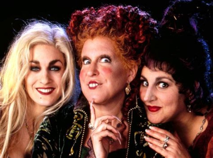 Hocus Pocus Actress Who Played Little Emily Binx Is All Grown Up See