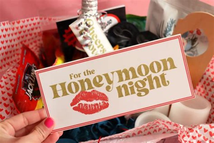 Honeymoon Pack No.1 Holiday and Tour Provider in Kerala for Tour