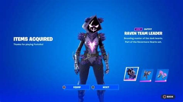 Hoodless raven team leader 🤩 r/raventeamleadersimps