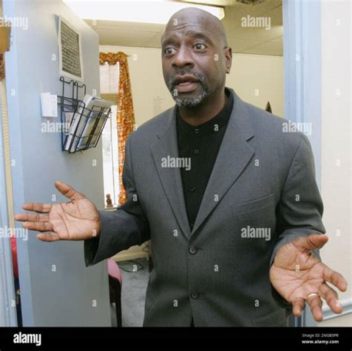 Hosea Williams &lsquo;Unbought, unbossed&rsquo; civil rights leader died 20 years