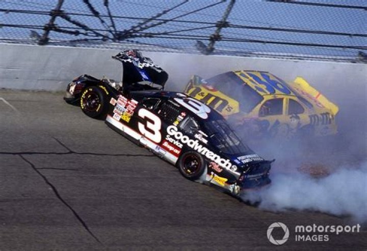 How Did Dale Earnhardt Die?
