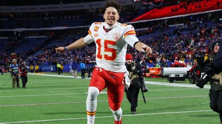 How Much Does Patrick Mahomes Make Per Game 2021 BEST GAMES WALKTHROUGH