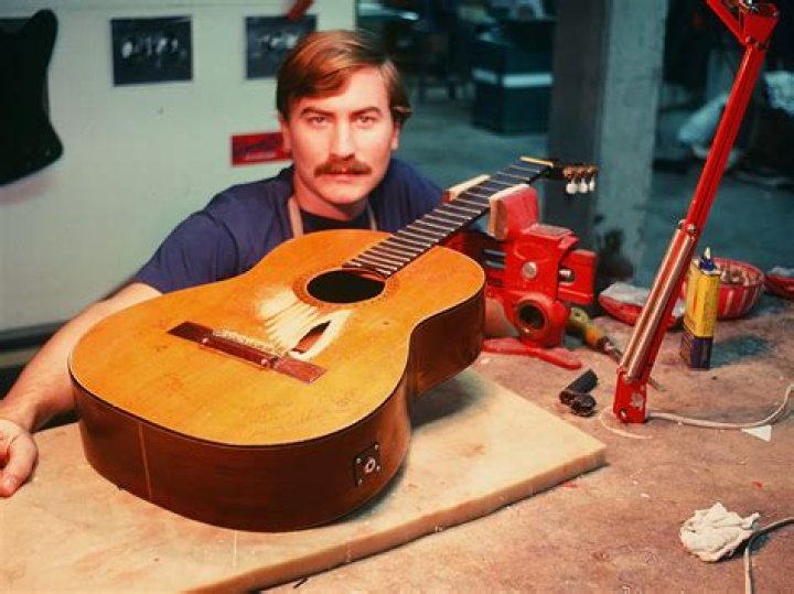 How much is Willie nelson worth right now? answersfromfaq/