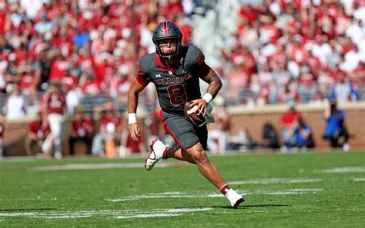 How QB Dillon Gabriel's Attention to Detail Helped Oklahoma Sooners