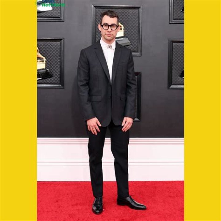How Tall is Jack Antonoff? Discover Jack Antonoff's Height NewsNow