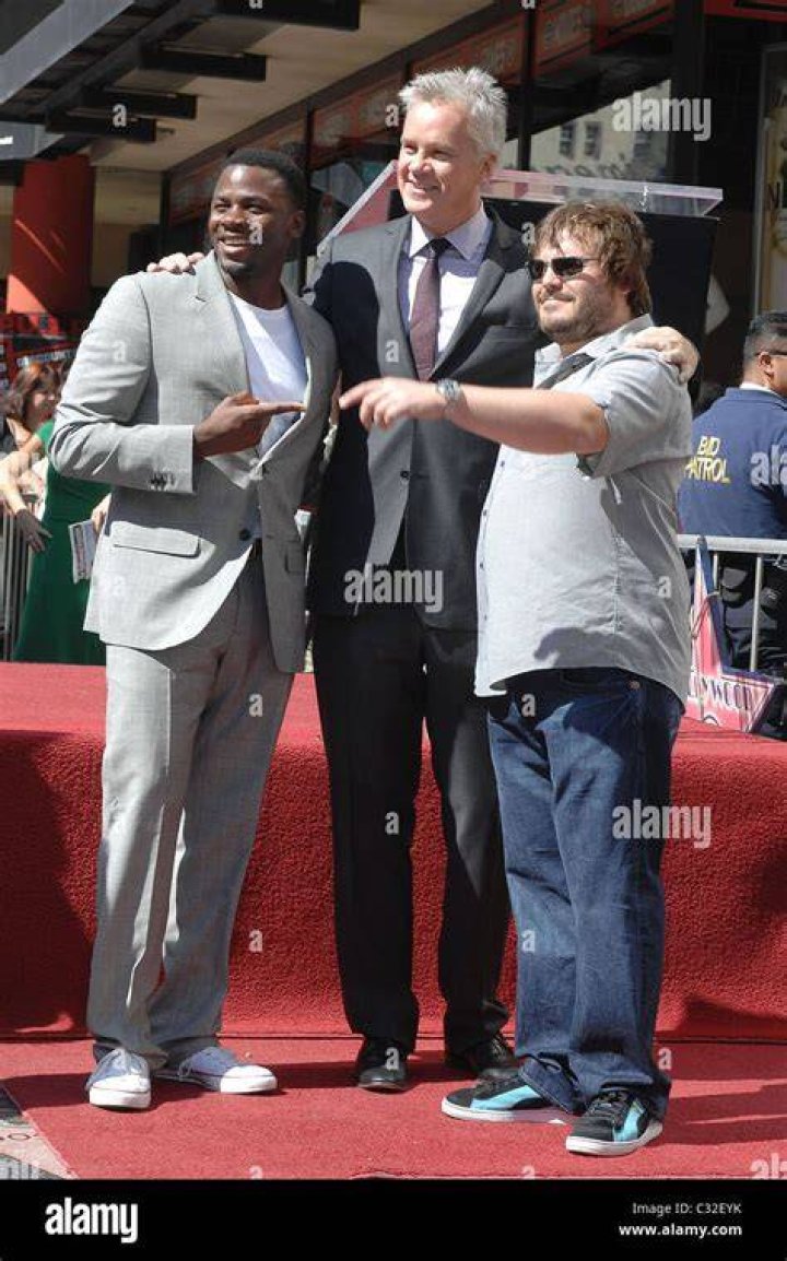 How tall is Tim Robbins? Height of Tim Robbins CELEBHEIGHTS&trade;