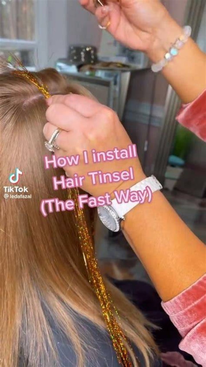 How to Apply Hair Tinsel, According to Hair Stylists