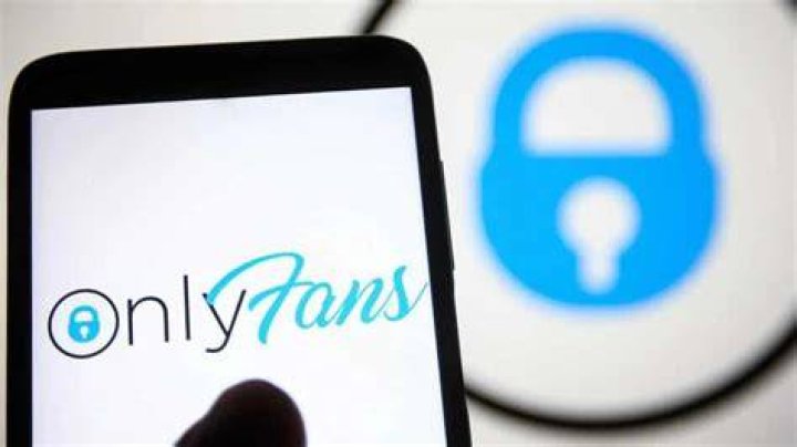 How to watch Onlyfans content for free legally