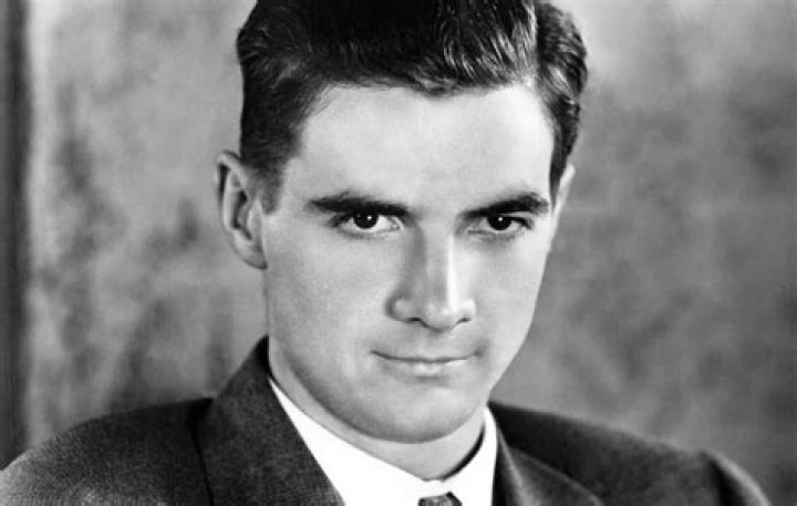 Howard Hughes net worth, age, height, wiki, biography, family and
