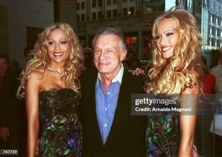 HUGH HEFNER SANDY BENTLEY MANDY BENTLEY Signed Playboy